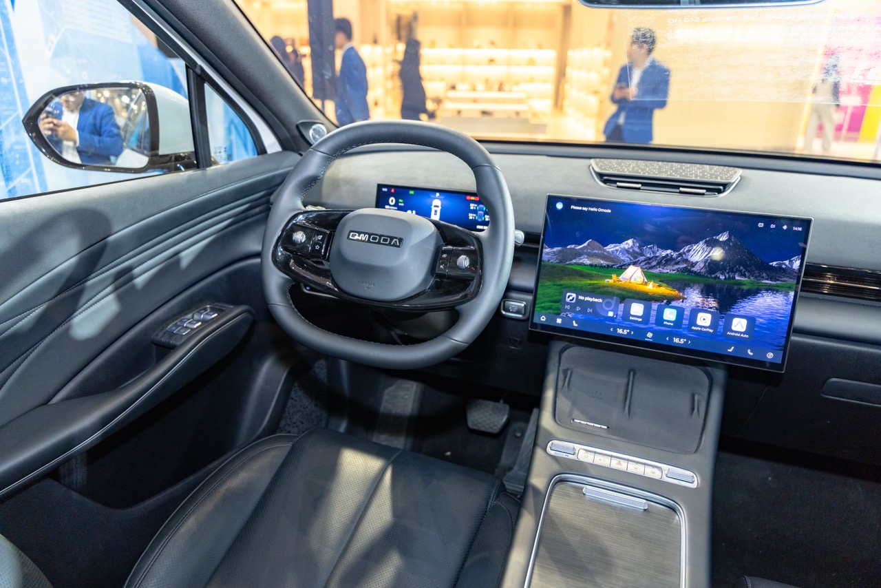 Omoda C7 chính thức nhận cọc tại Việt Nam: Giá dự kiến từ 839 triệu đồng, quyết đấu Mazda CX-5 bằng cấu hình PHEV và bảo hành 1 triệu km- Ảnh 6.