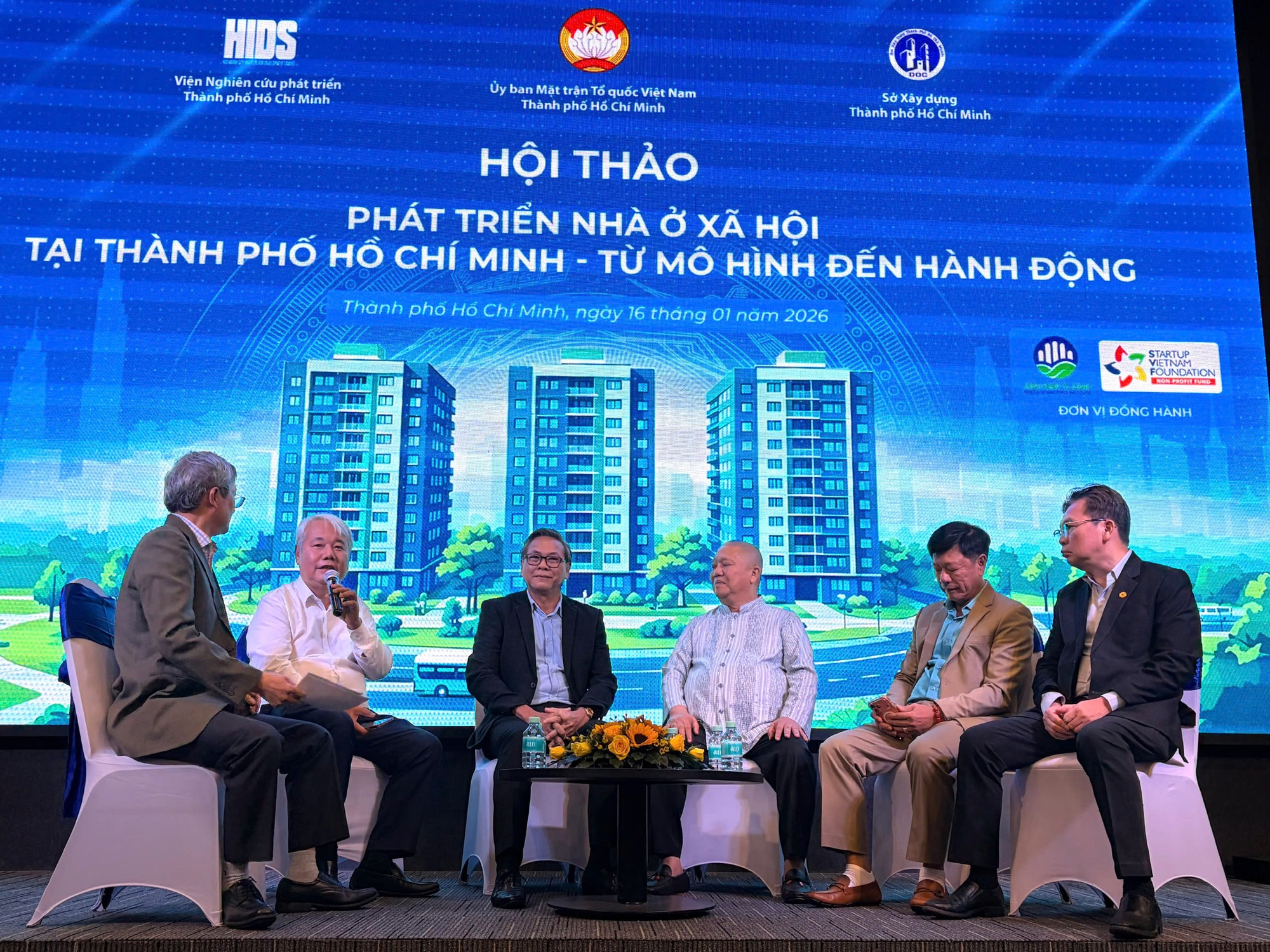 Nhiều cơ hội cho gần 200.000 căn nhà ở xã hội - Ảnh 1.