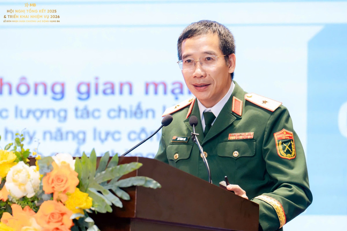 Lợi nhuận MB đạt kỷ lục, Chủ tịch Lưu Trung Thái chia sẻ về mục tiêu kinh doanh năm 2026: Tăng 22% tổng tài sản và 25% tín dụng - Ảnh 1.