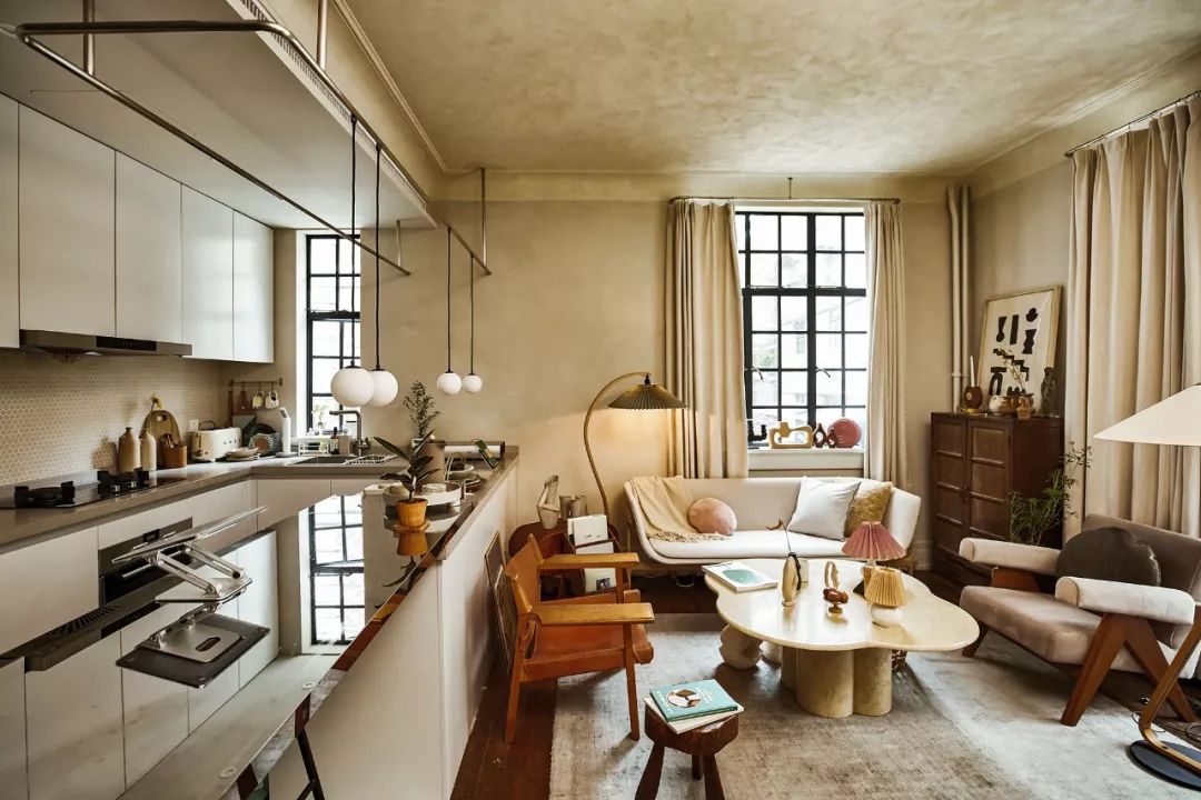 Bỏ 75 triệu/tháng thuê nhà, không kết hôn: Người phụ nữ 37 tuổi chọn "an toàn tài chính" theo cách không giống ai - Ảnh 2.