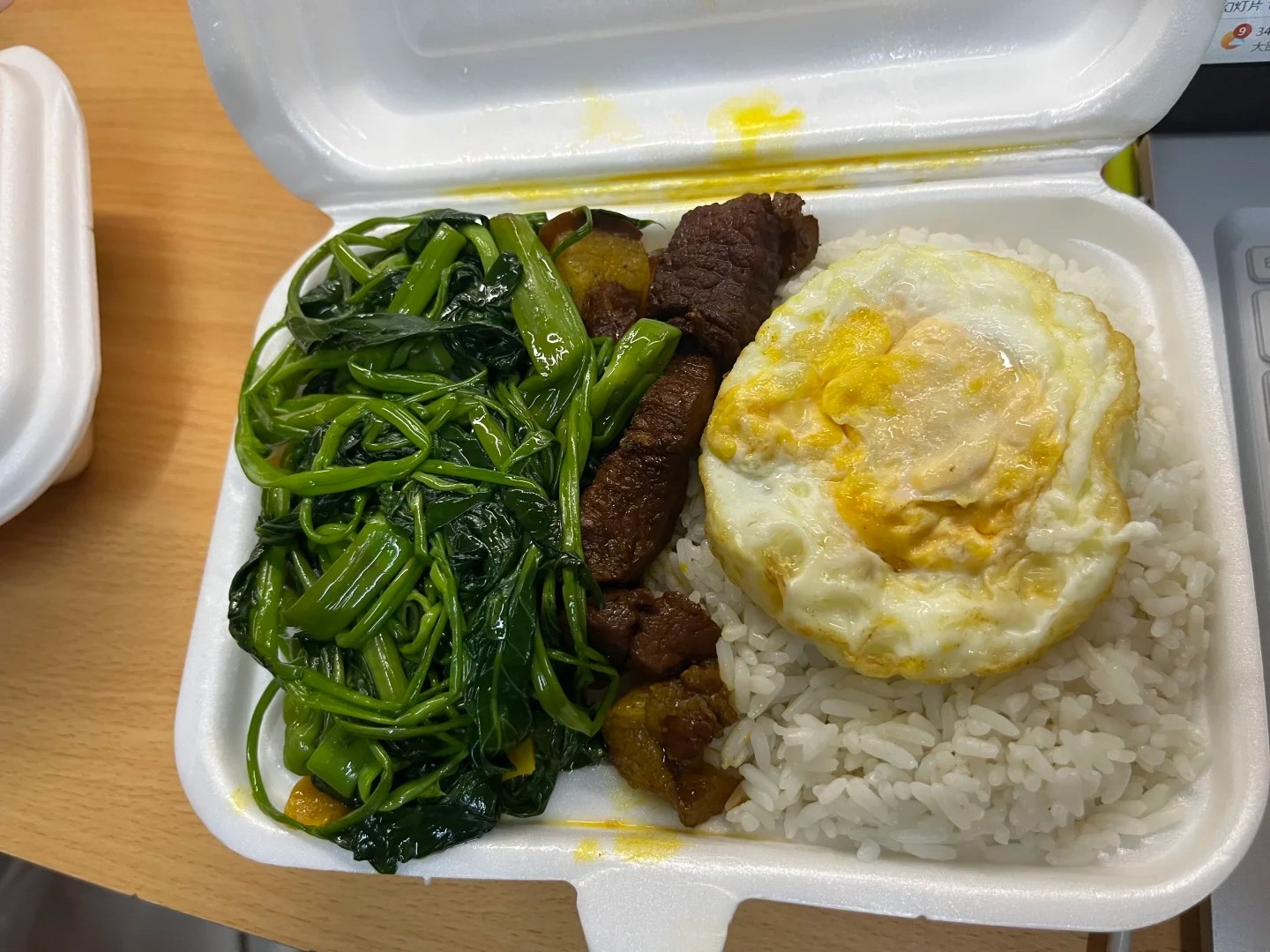 Suất cơm 30.000 đồng ở canteen ĐHQG Hà Nội có gì mà khiến DHS Trung Quốc phải lên bài đề xuất?- Ảnh 4.