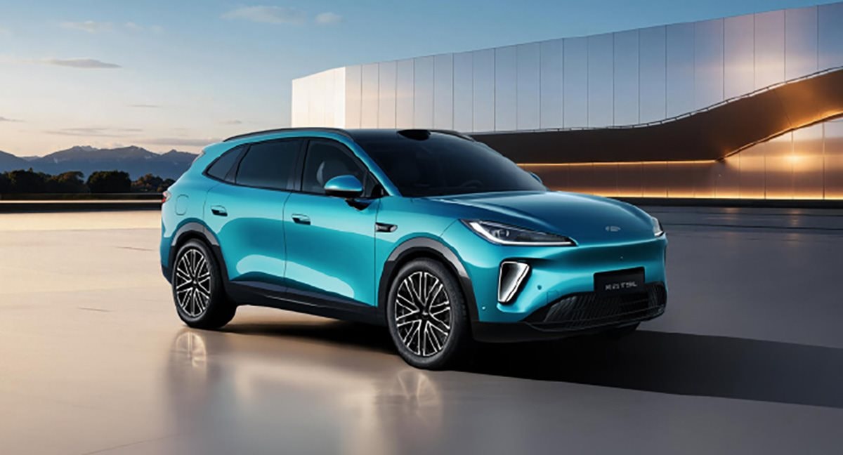 Hãng xe xây nhà máy tại Hưng Yên ra mắt SUV ngang cỡ Santa Fe, tiết kiệm xăng chỉ 3,9 L/100 km- Ảnh 1.