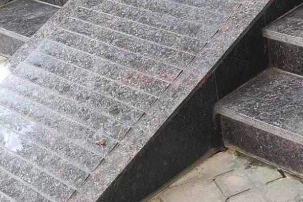 Lý do vì sao nhiều nhà xây cổng lại thường có chi tiết lạ này: Quan trọng hơn nhiều người nghĩ - Ảnh 3.