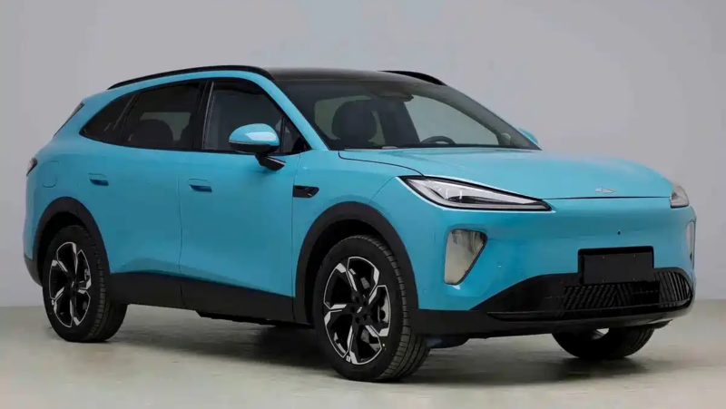 Hãng xe xây nhà máy tại Hưng Yên ra mắt SUV ngang cỡ Santa Fe, tiết kiệm xăng chỉ 3,9 L/100 km- Ảnh 2.