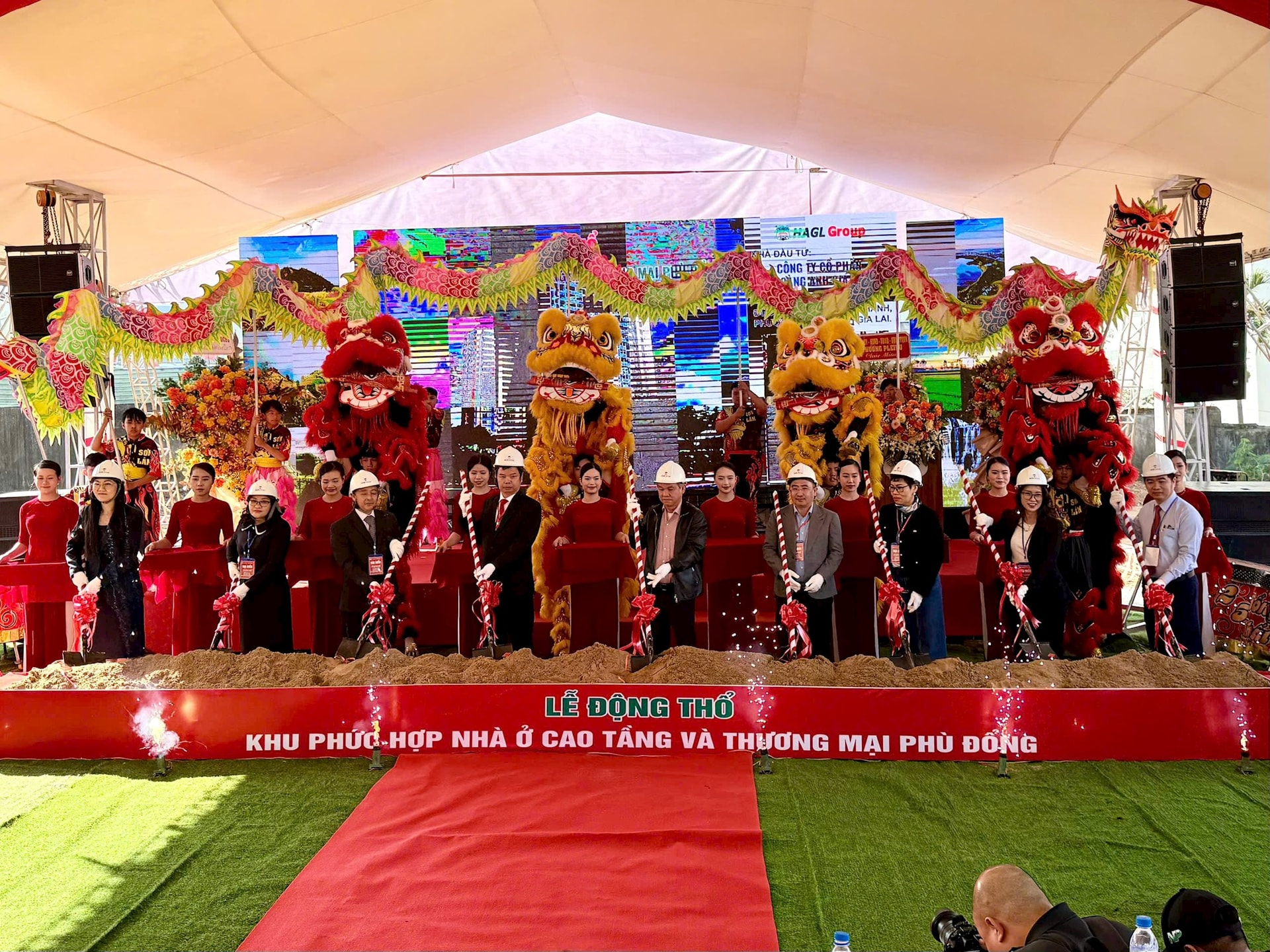 Z74422699116488B0Beb8Ff7A2576Bbf08B229Ca6206Ed 1768706964700 1768706965950894166157