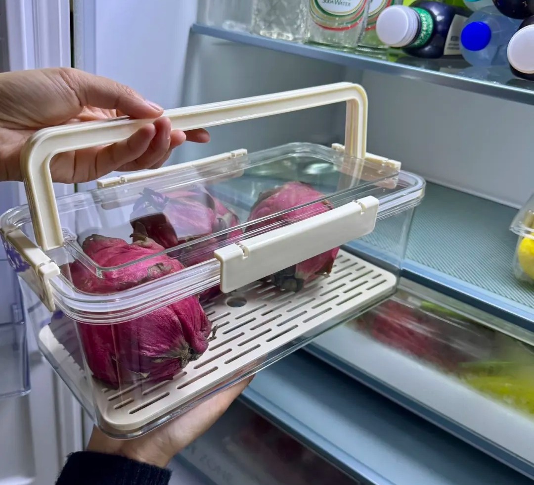 Nhìn mẹ chồng mua sắm, tôi nhận ra: Mình đã đốt tiền cho hàng loạt món trông thì "thông minh" nhưng dùng dở vô cùng - Ảnh 2.