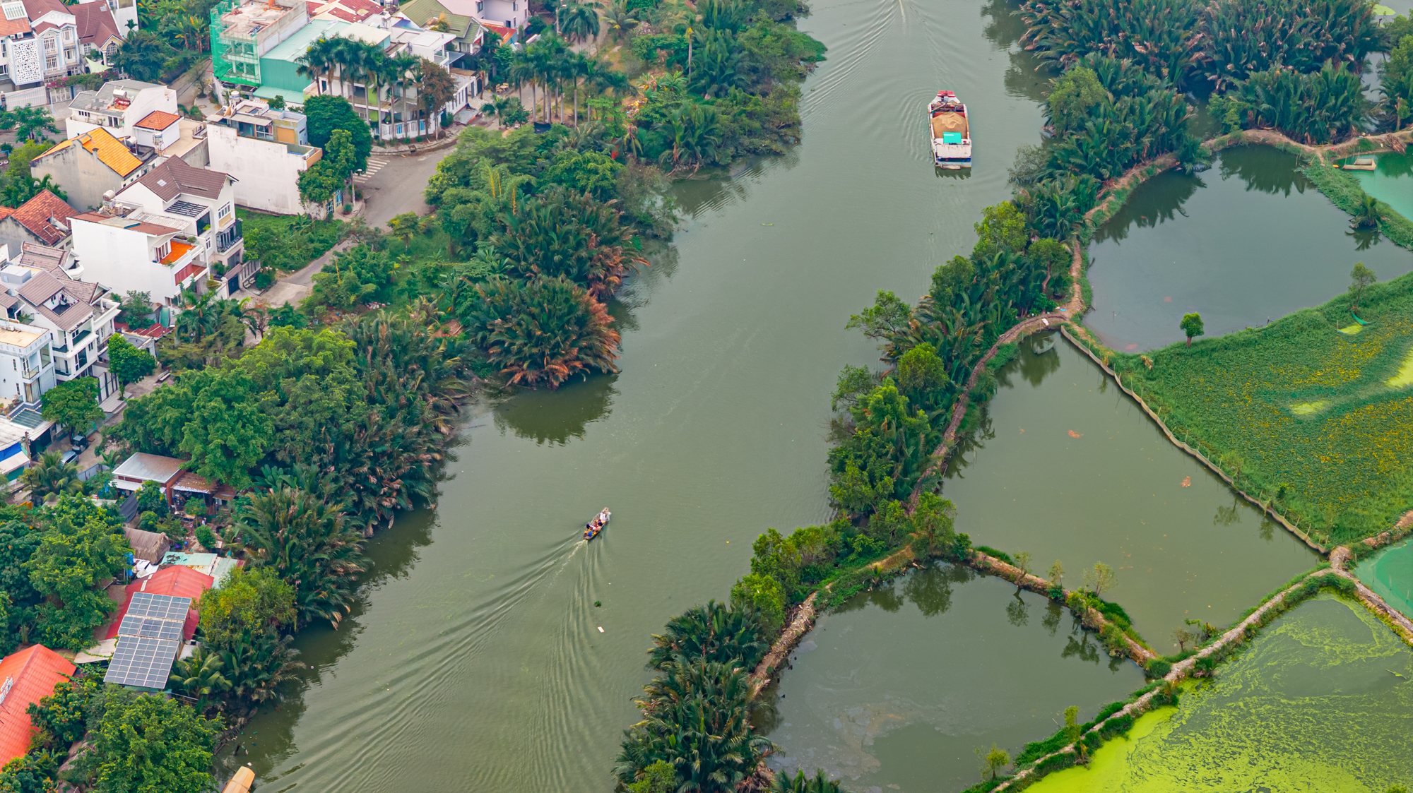 Hiện trạng rạch Bà Lớn - ông Bé trước khi được lột xác với dự án 17.000 tỷ ở TP.HCM - Ảnh 9.