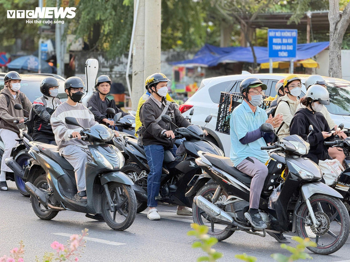 Thêm 2 đợt không khí lạnh, Nam Bộ tiếp tục se lạnh về đêm và sáng sớm- Ảnh 2.