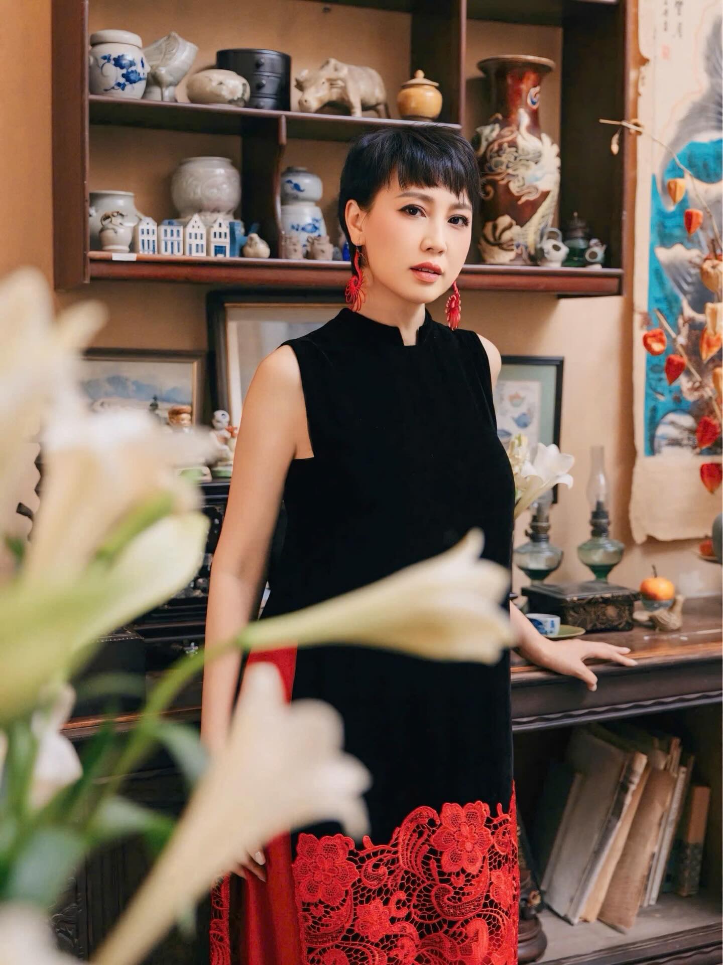 Doãn Hải My "lép vế" trước sắc vóc của mẹ ngoại U50 trẻ đẹp nhất làng bóng đá - Ảnh 1.