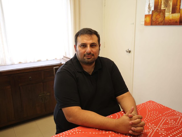 Người người vibe code, nhà nhà vibe code: Cậu bé 13 tuổi cùng chị gái tuổi teen thức trắng 24 giờ thi hackathon AI tại Singapore nhờ vibe coding- Ảnh 6.