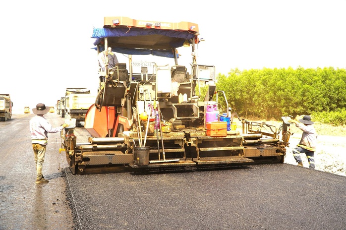 Thi công sân bay Long Thành và cao tốc biên hòa - Vũng Tàu xuyên Tết 2026 - Ảnh 13.