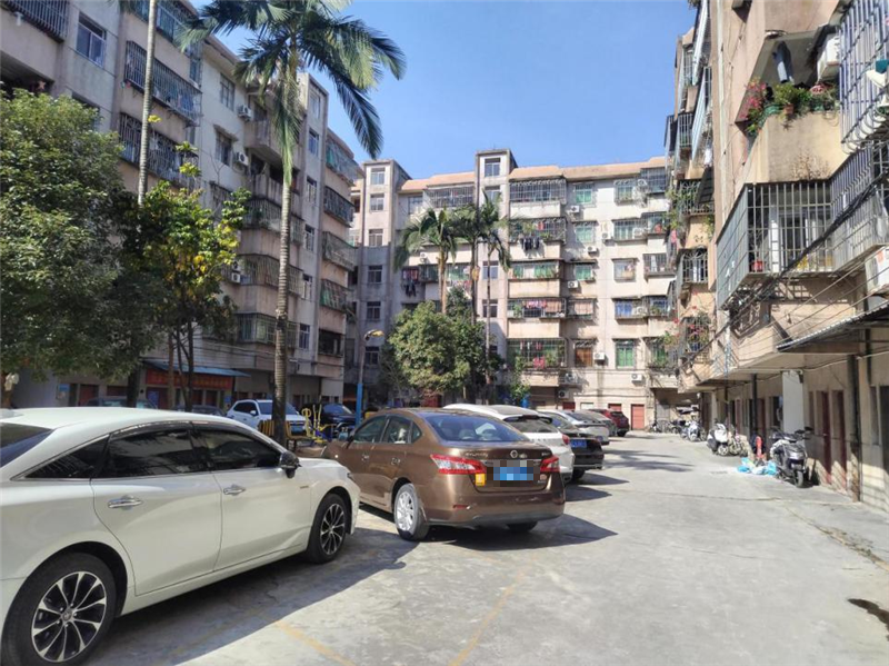 Tôi bán căn hộ 5 tỷ để về ở nhà cũ 1,8 tỷ: Hóa ra đẳng cấp không nằm ở độ cao như tôi tưởng- Ảnh 2.