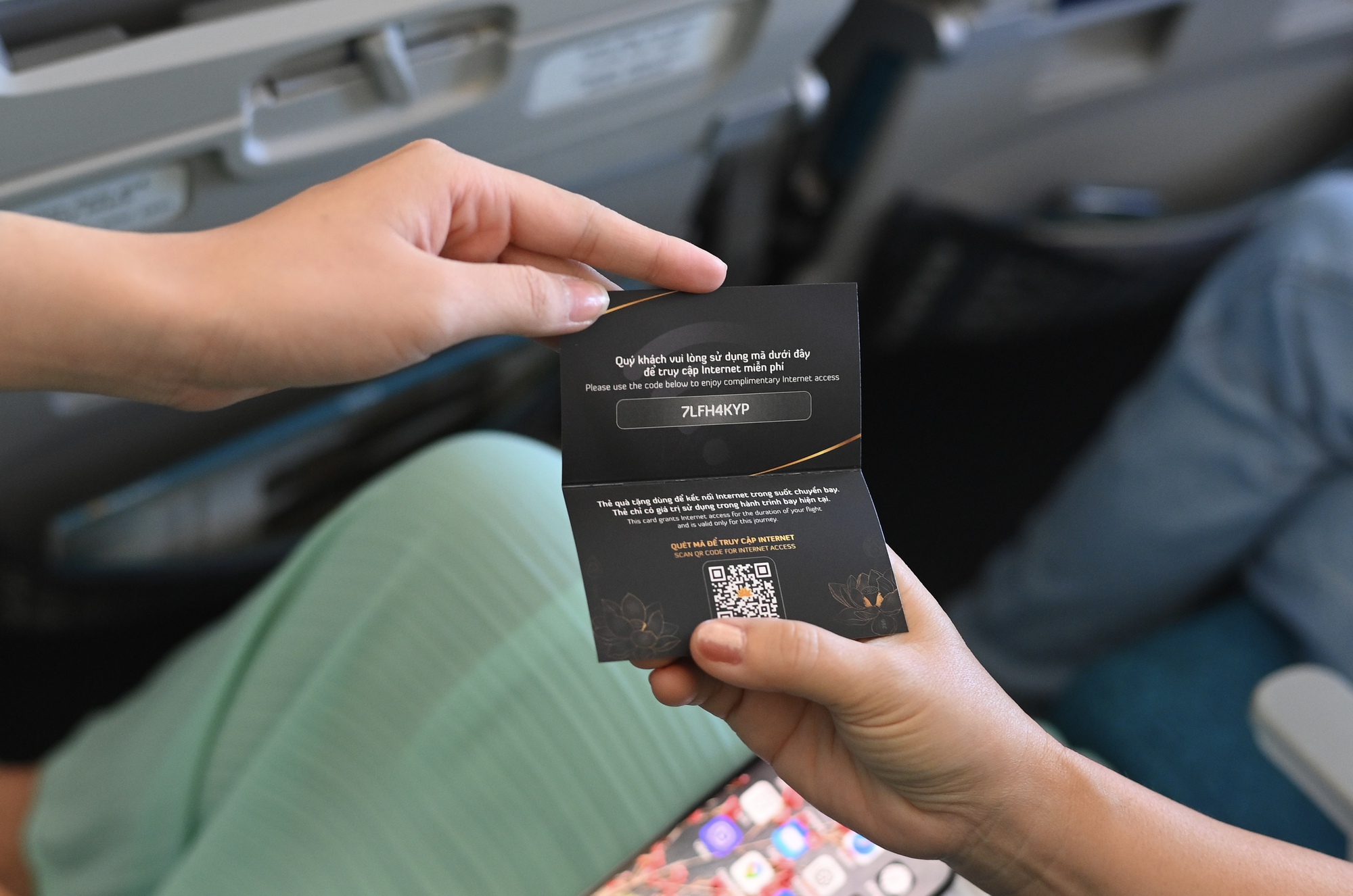 Chính thức: Vietnam Airlines đã có Internet trên máy bay, cách kết nối như thế nào?- Ảnh 2.
