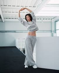 Không tin nổi đây là cơ bụng của bà mẹ 2 con đã sang tuổi 45! Jun Ji Hyun tiết lộ mẹo đáng học hỏi cho chị em tuổi trung niên trong năm 2026- Ảnh 3.