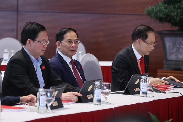 Thảo luận tại Đại hội XIV, Thủ tướng Phạm Minh Chính nhấn mạnh quyết tâm tăng trưởng hai con số- Ảnh 5.