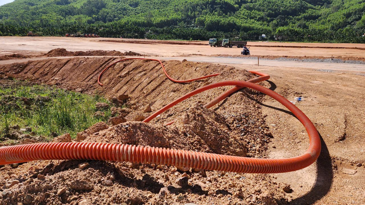 Cận cảnh thi công trạm dừng nghỉ trên cao tốc Quảng Ngãi – Hoài Nhơn- Ảnh 6.