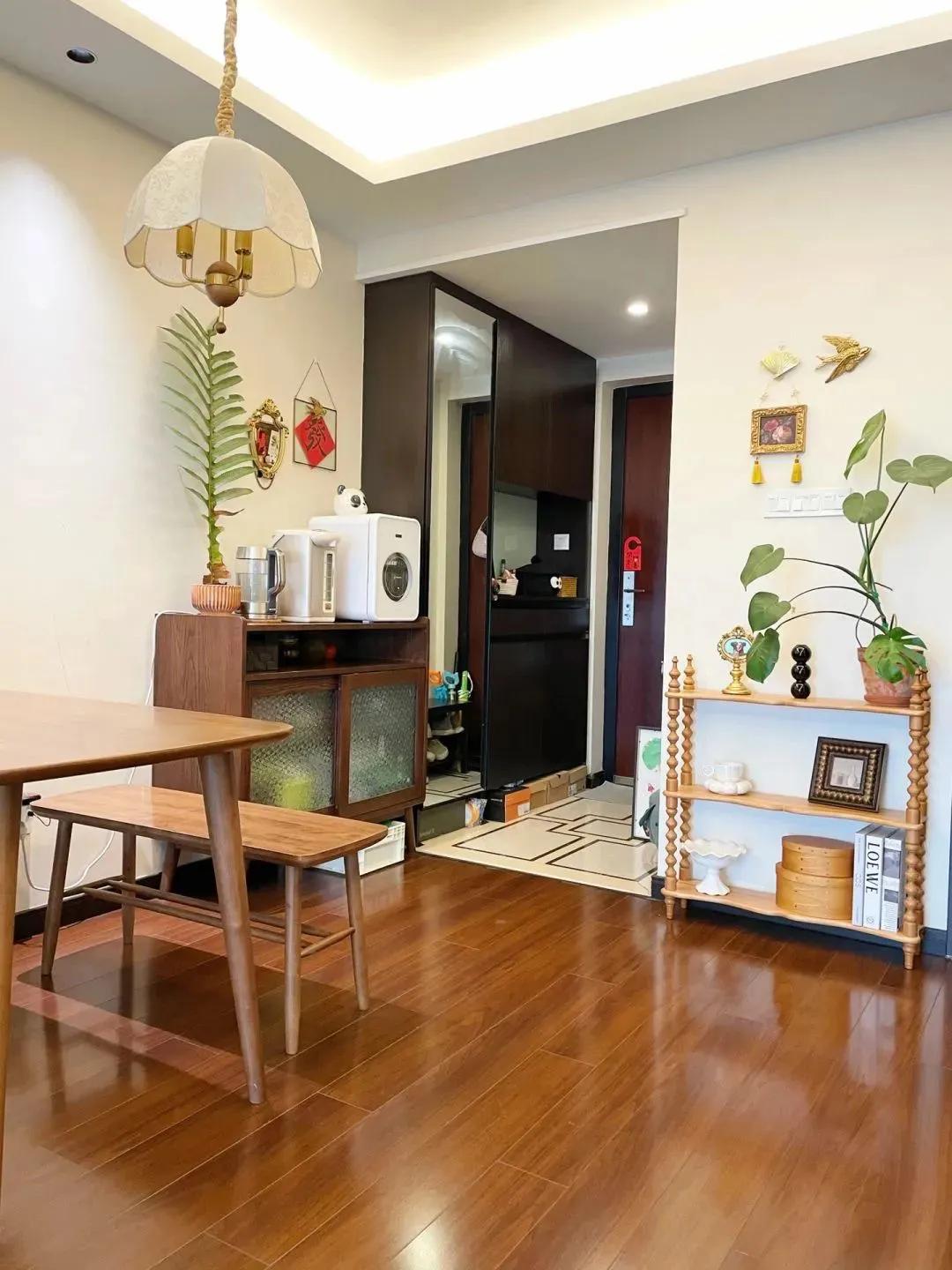 58 tuổi, bà nội trợ khiến mạng xã hội trầm trồ: Mỗi tuần tổng vệ sinh một lần, nhà lúc nào cũng sạch như mới- Ảnh 7.