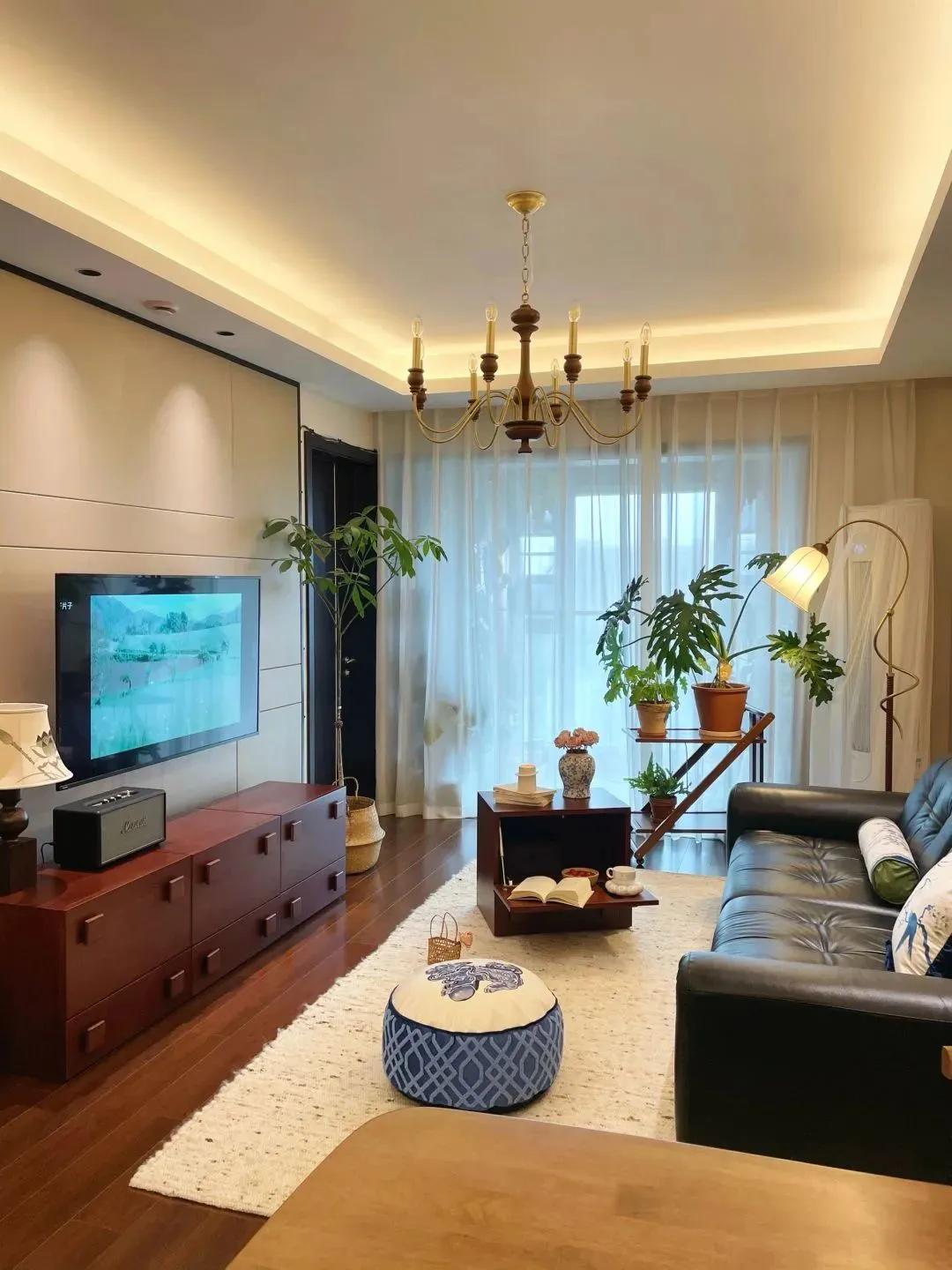 58 tuổi, bà nội trợ khiến mạng xã hội trầm trồ: Mỗi tuần tổng vệ sinh một lần, nhà lúc nào cũng sạch như mới- Ảnh 5.