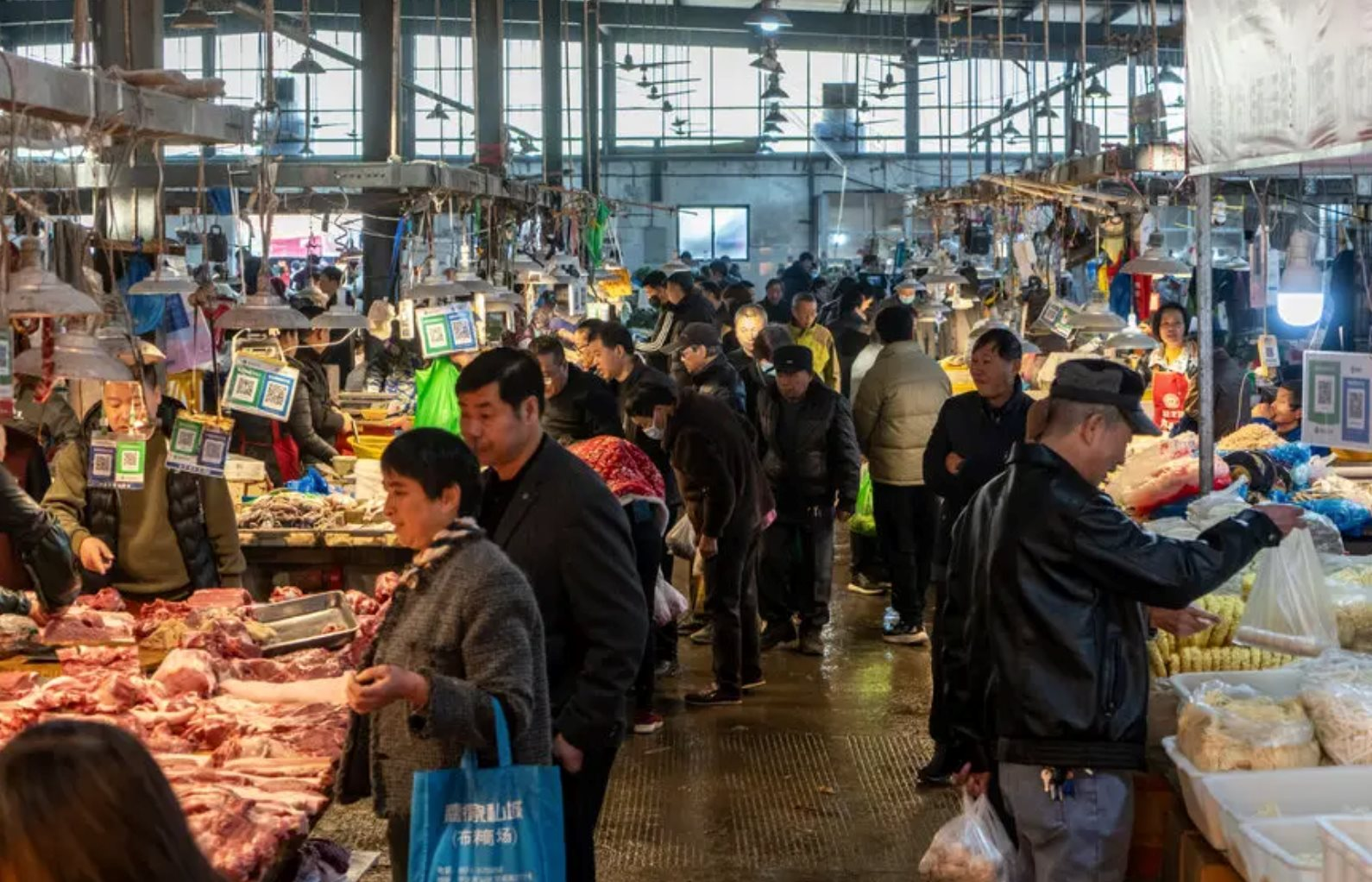 Bong bóng BĐS Trung Quốc tiếp tục 'xì hơi': Căn hộ mới mất 22 tháng mới có thể bán, khủng hoảng chưa từng có suốt 45 năm tại 20 quốc gia- Ảnh 2.