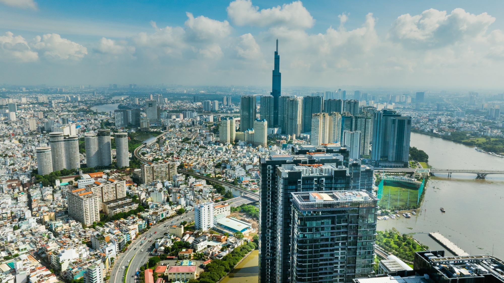 Cuộc chơi BĐS thay đổi: Hết thời "lướt sóng", thị trường cạnh tranh thực chất, dự án giá bán cao, thiếu pháp lý nguy cơ “đóng băng” giao dịch - Ảnh 1.