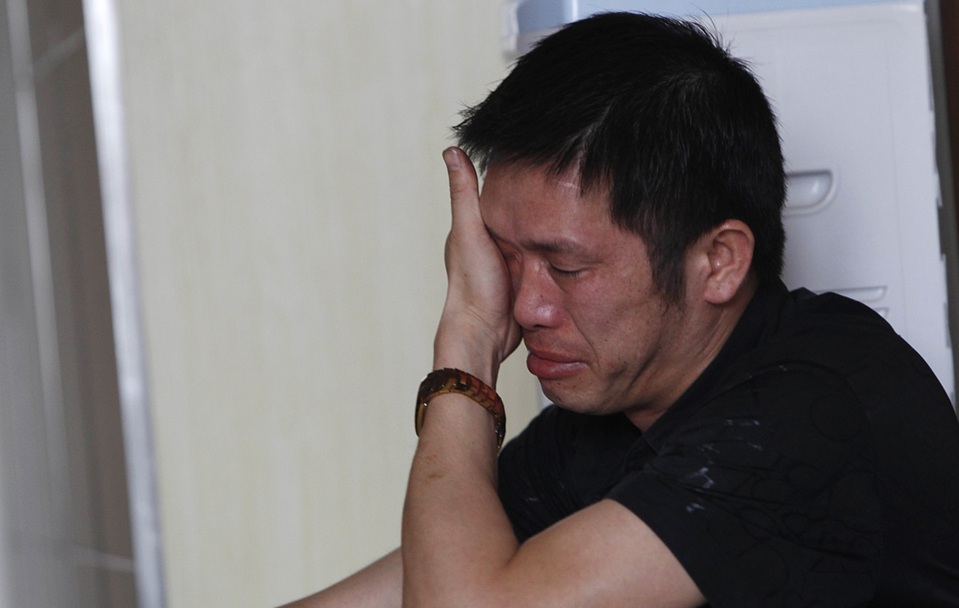 Lương 15 triệu, gửi tiết kiệm 20 năm, đến ngày rút 1,2 tỷ xây nhà, ngân hàng nói: "Anh chưa từng mở sổ ở đây"- Ảnh 2.