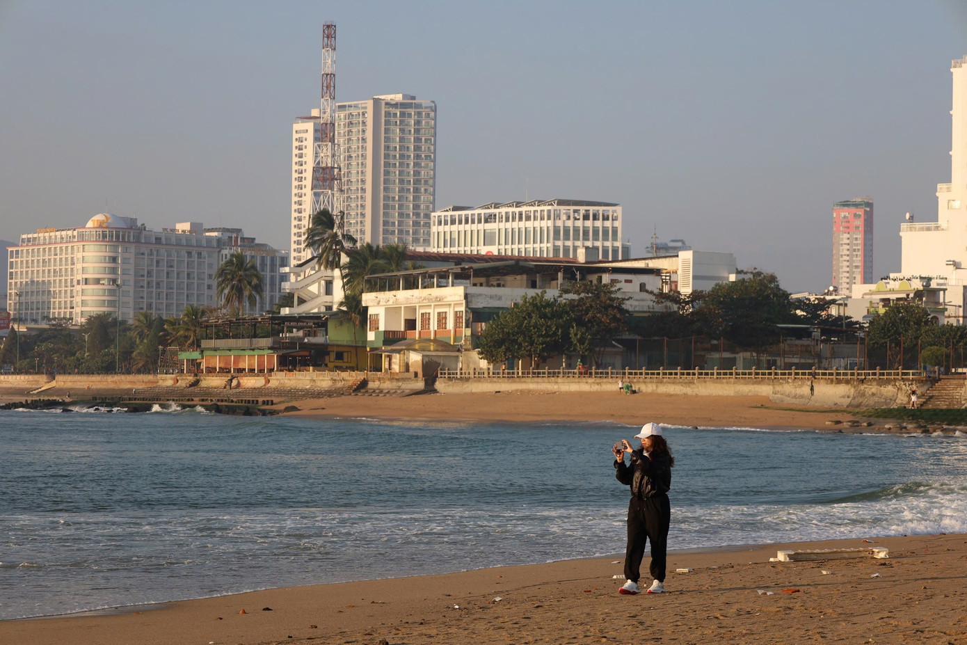 Nha Trang xuất hiện cồn cát độc lạ hình cá heo- Ảnh 6.