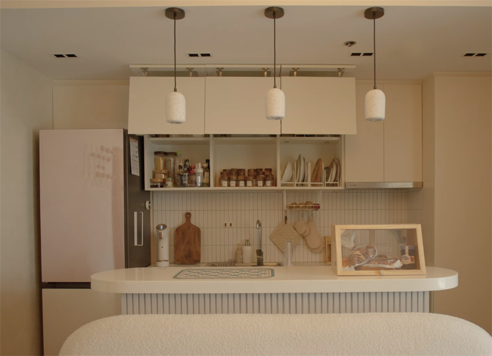 34 tuổi mua căn hộ 38m², bỏ toàn bộ vách ngăn: Sống một mình hóa ra thoải mái hơn tôi tưởng rất nhiều- Ảnh 12.