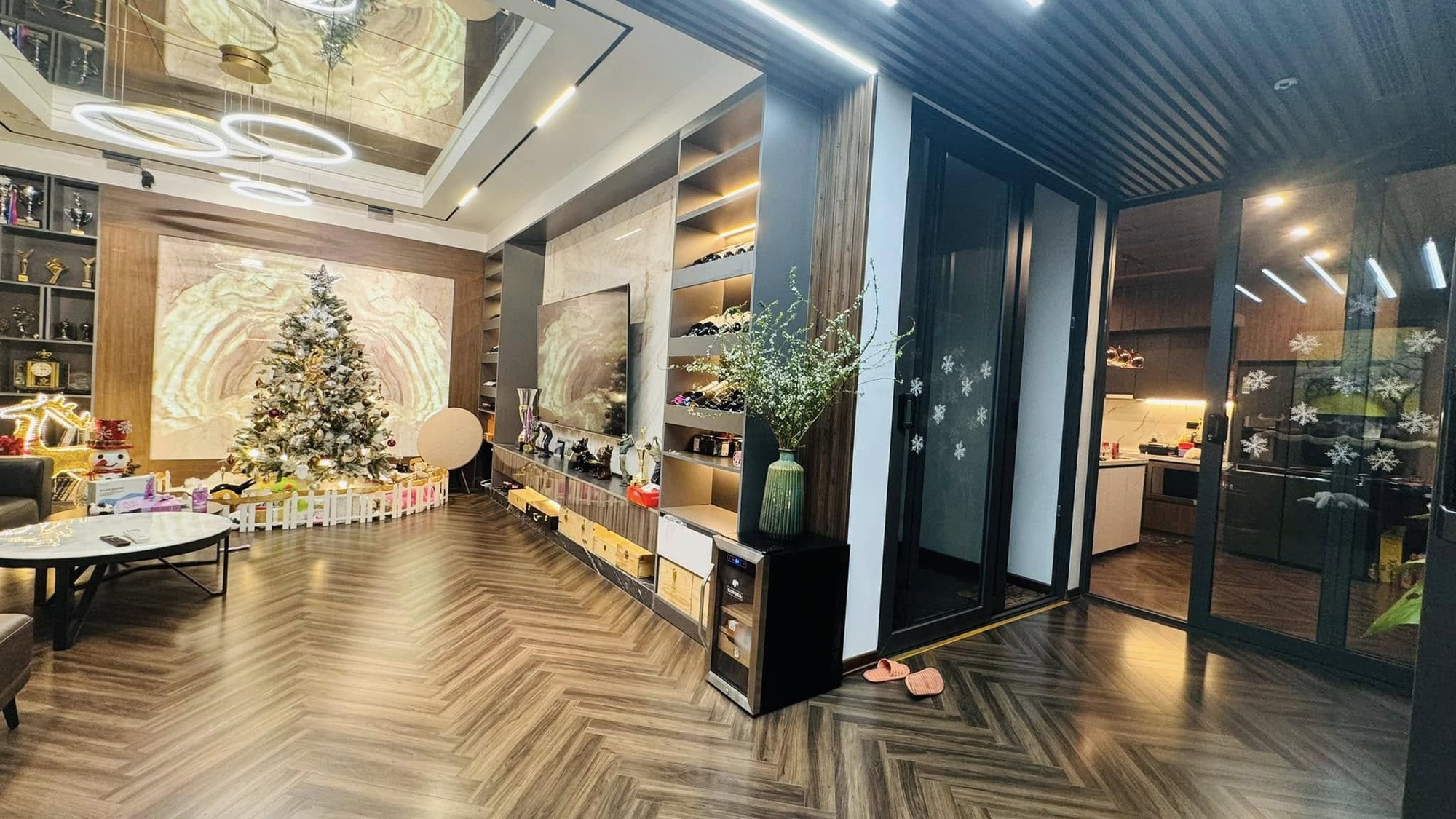 Nam thần phim giờ vàng 3 năm "mất hút" khỏi màn ảnh, chuyển nghề rao bất động sản, phụ vợ bán bún- Ảnh 8.