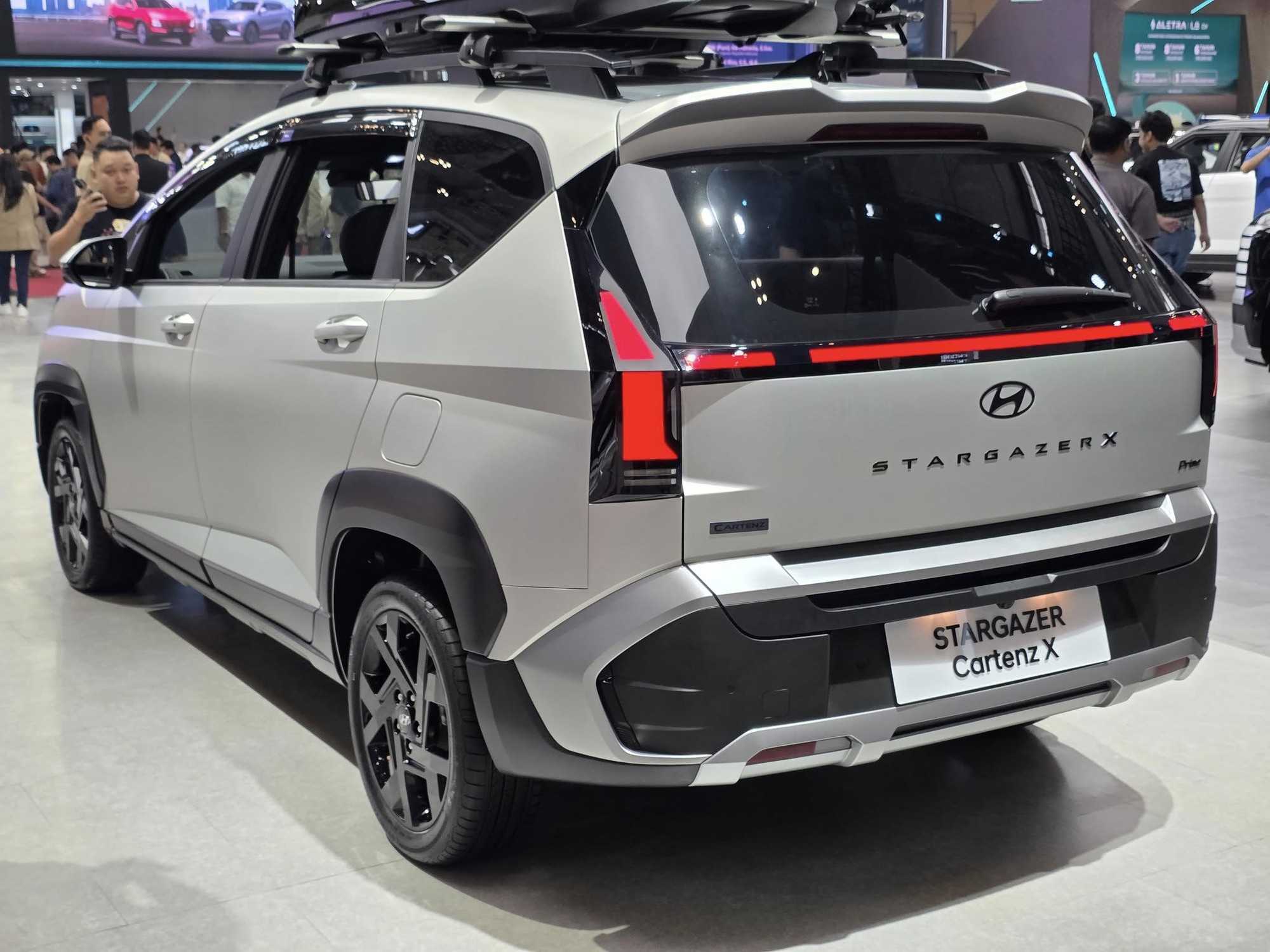 Đối thủ của Mitsubishi Xpander được bắt gặp ở Hà Nội - Ảnh 3.