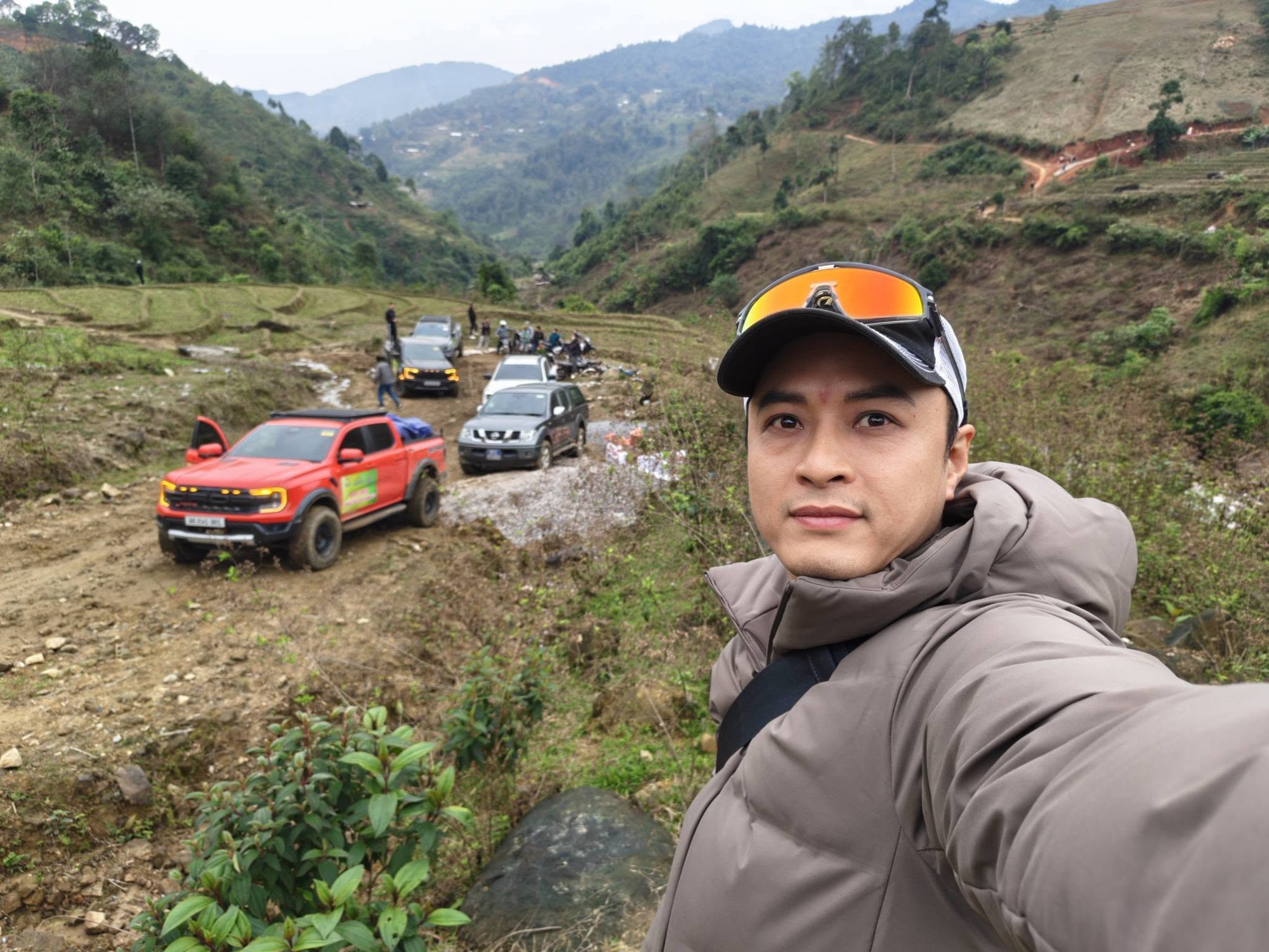 Nam thần phim giờ vàng 3 năm "mất hút" khỏi màn ảnh, chuyển nghề rao bất động sản, phụ vợ bán bún- Ảnh 6.