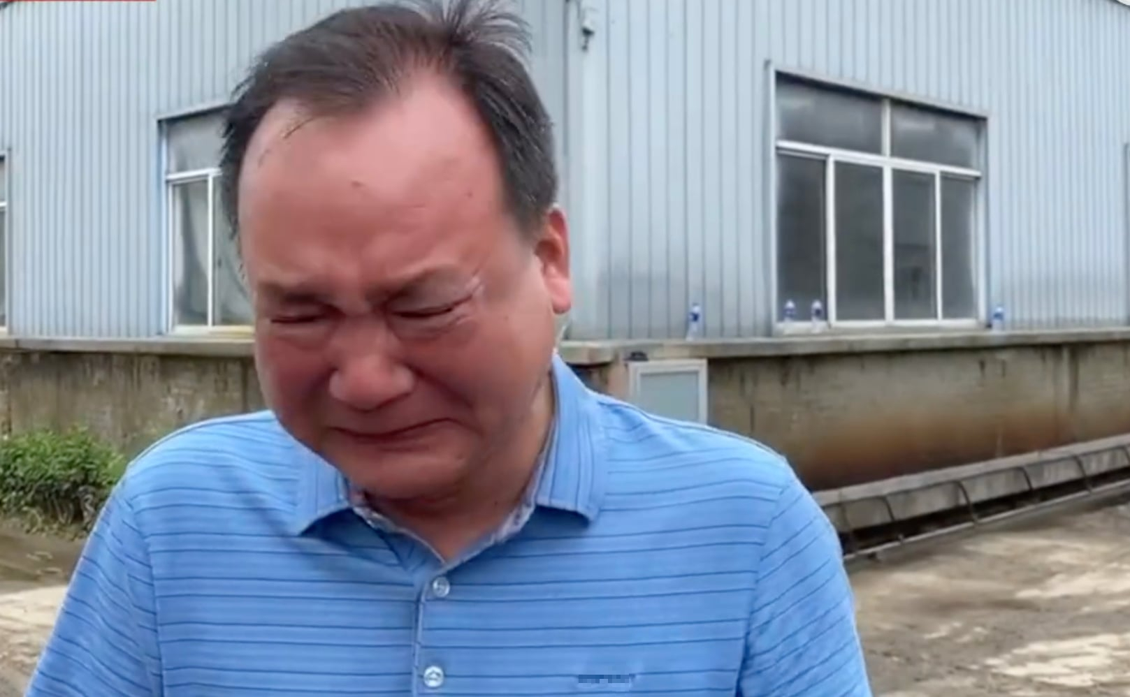 Lương 8,7 triệu, gửi tiết kiệm 5 triệu, 5 năm sau đến rút 400 triệu dưỡng già, ngân hàng nói: "Kết quả tìm kiếm bằng không"- Ảnh 2.