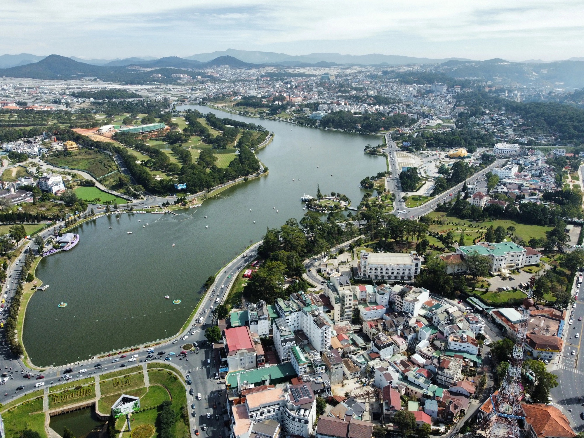 Sun Group được giao đất làm khu đô thị 12.000 tỷ đồng tại tỉnh rộng nhất Việt Nam, nơi hút hơn 20 triệu khách trong năm qua- Ảnh 1.