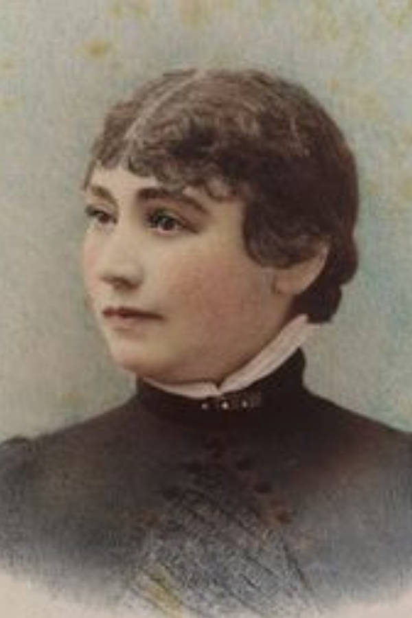 Những bí mật kinh hoàng về "ngôi nhà kỳ lạ nhất từng được xây dựng" có hơn 200 phòng, 10.000 cửa sổ và 2.000 cửa ra vào- Ảnh 1.