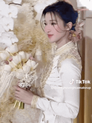 Lần đầu hé lộ trọn vẹn lễ gia tiên Á hậu Phương Nhi và Minh Hoàng: Nhan sắc, thần thái cô dâu không điểm chê!- Ảnh 1.