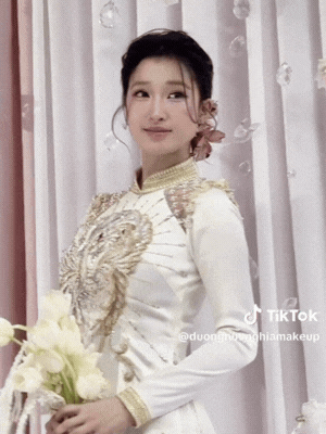 Lần đầu hé lộ trọn vẹn lễ gia tiên Á hậu Phương Nhi và Minh Hoàng: Nhan sắc, thần thái cô dâu không điểm chê!- Ảnh 2.