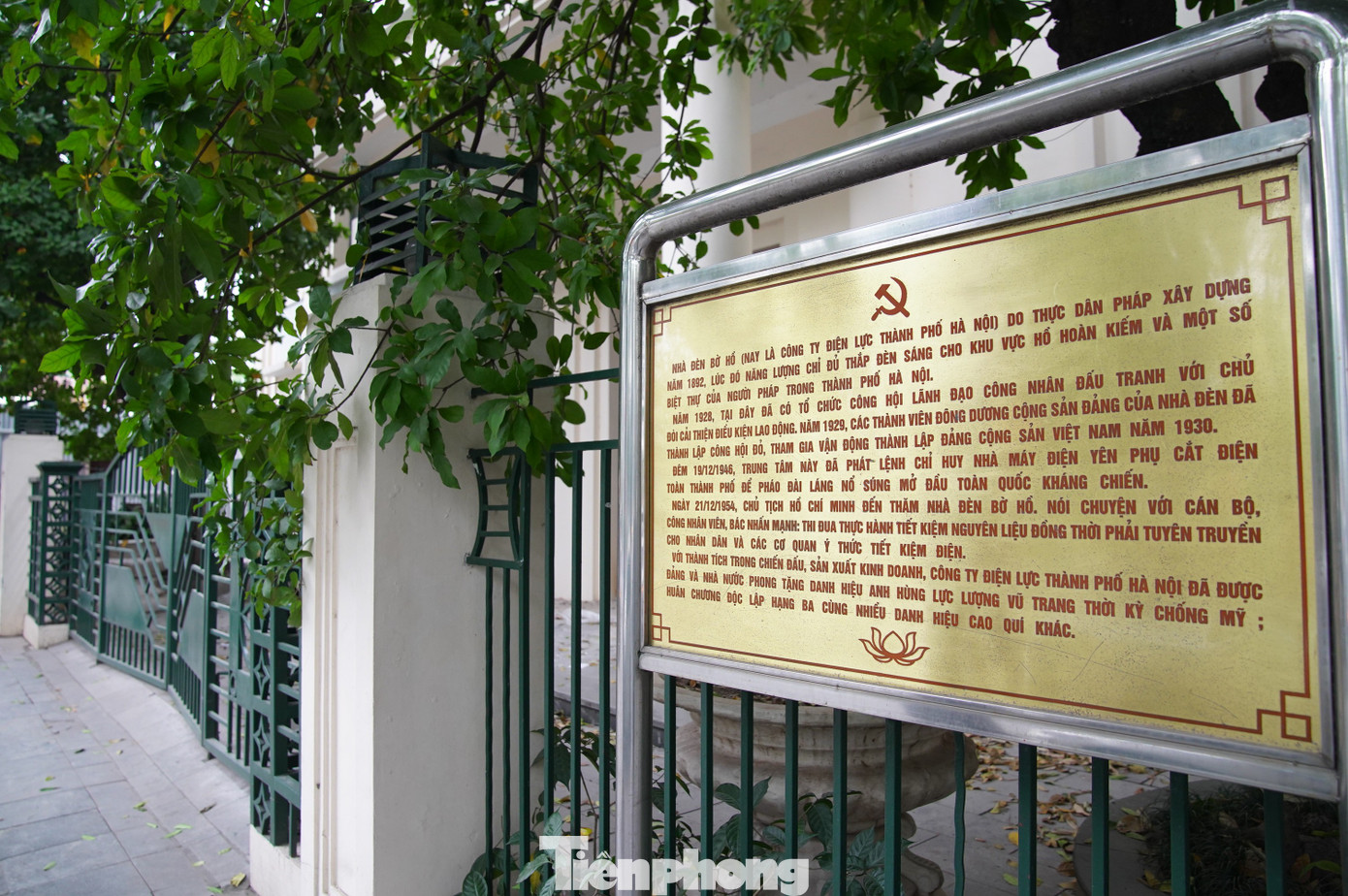 Đồng loạt phá dỡ mặt bằng làm dự án Quảng trường – Công viên phía Đông hồ Hoàn Kiếm- Ảnh 10.