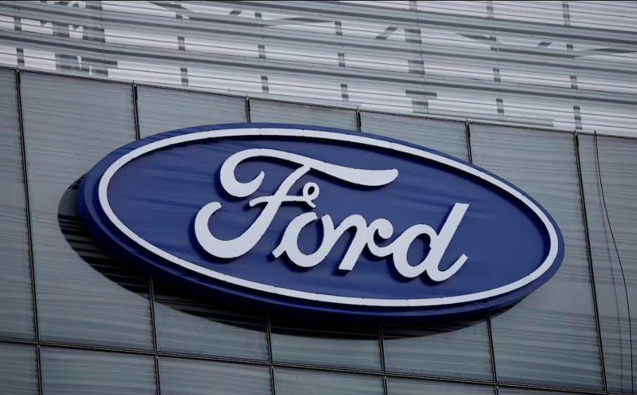 Bị xe điện đe dọa, Ford và GM bất ngờ đi xin giấy phép làm ... ngân hàng- Ảnh 3.