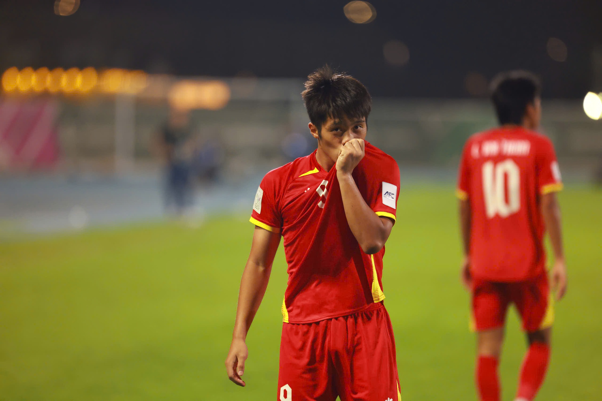 Ảnh: Quốc Việt sút tung lưới U23 Hàn Quốc, U23 Việt Nam ăn mừng cực cảm xúc động viên Hiểu Minh- Ảnh 3. Ảnh: Quốc Việt sút tung lưới U23 Hàn Quốc, U23 Việt Nam ăn mừng cực cảm xúc động viên Hiểu Minh- Ảnh 3.