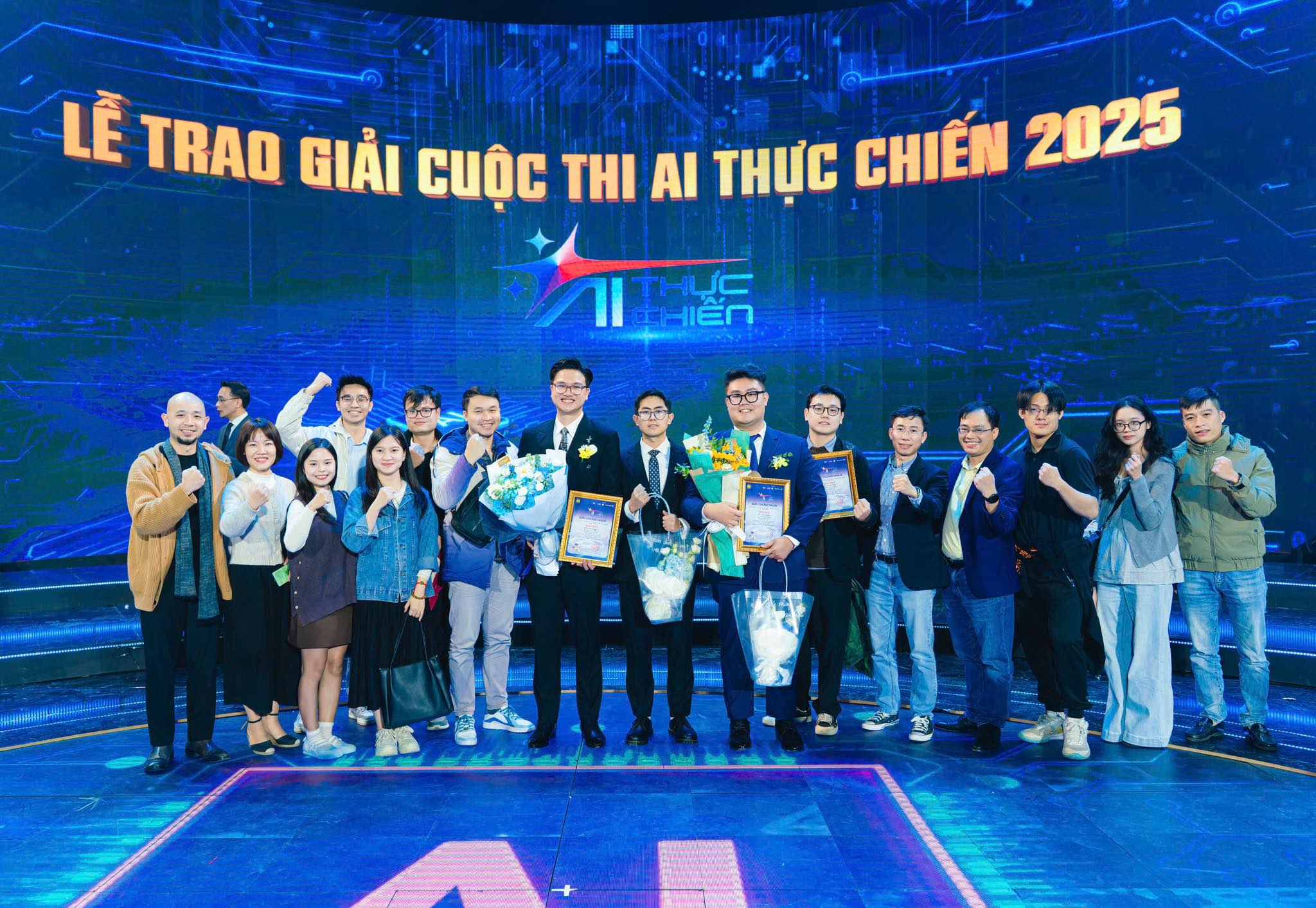 Từ “AI Thực chiến” đến bài toán giáo dục: Dấu ấn Make in Vietnam của CMC- Ảnh 2.