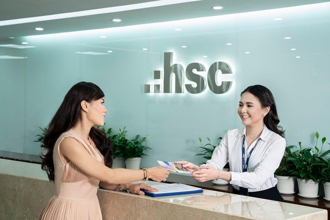 HSC chốt ngày chi hơn 400 tỷ đồng tạm ứng cổ tức - Ảnh 1.