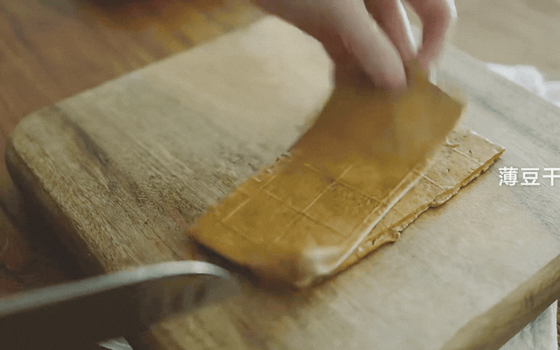 Món ăn "ngang ngược" được làm từ "thứ rau của quỷ" khiến kẻ khóc người cười- Ảnh 7.