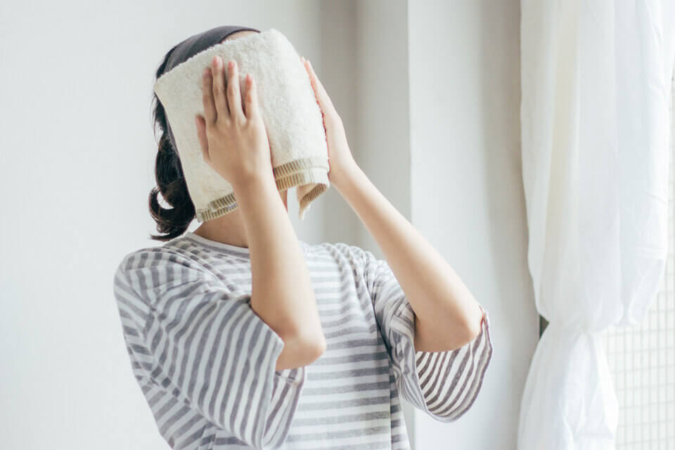 2 nguyên nhân gây ngạt mũi khi nằm xuống, bác sĩ nói: KHÔNG PHẢI dị ứng hay cảm lạnh, phải làm 3 việc! - Ảnh 3.