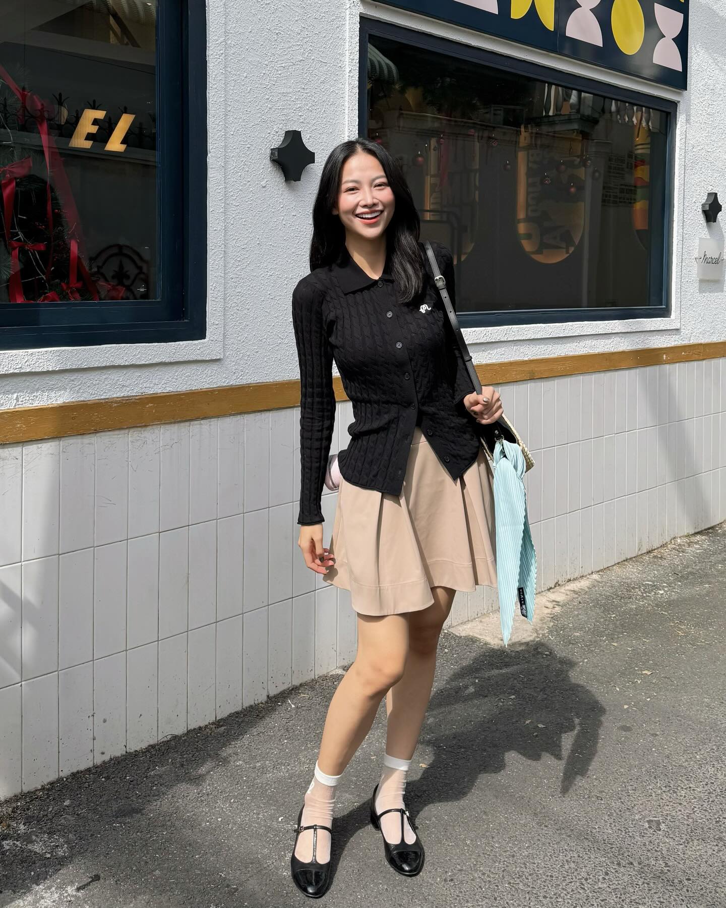 4 mỹ nhân Việt có phong cách mùa lạnh sành điệu nhất, ngắm mãi không chán- Ảnh 14. 4 mỹ nhân Việt có phong cách mùa lạnh sành điệu nhất, ngắm mãi không chán- Ảnh 14.