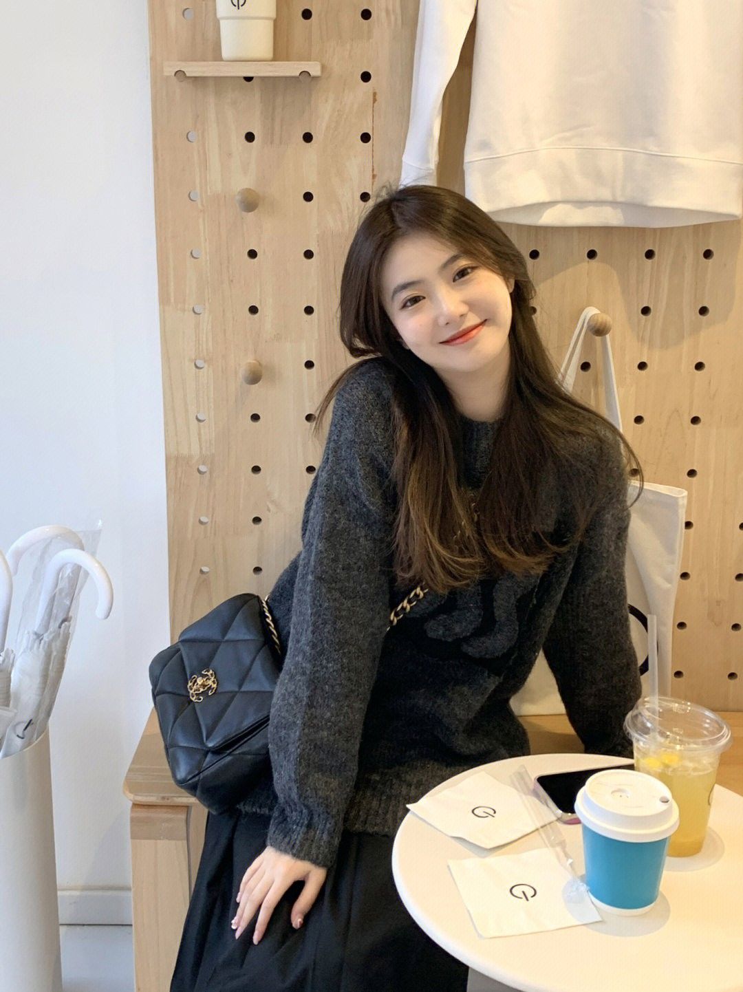 9 sai lầm ai cũng từng mắc khiến tiền hết sạch- Ảnh 2.