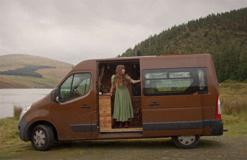 Căn nhà vỏn vẹn 4m² khiến triệu người ngỡ ngàng- Ảnh 1. Căn nhà vỏn vẹn 4m² khiến triệu người ngỡ ngàng- Ảnh 1.