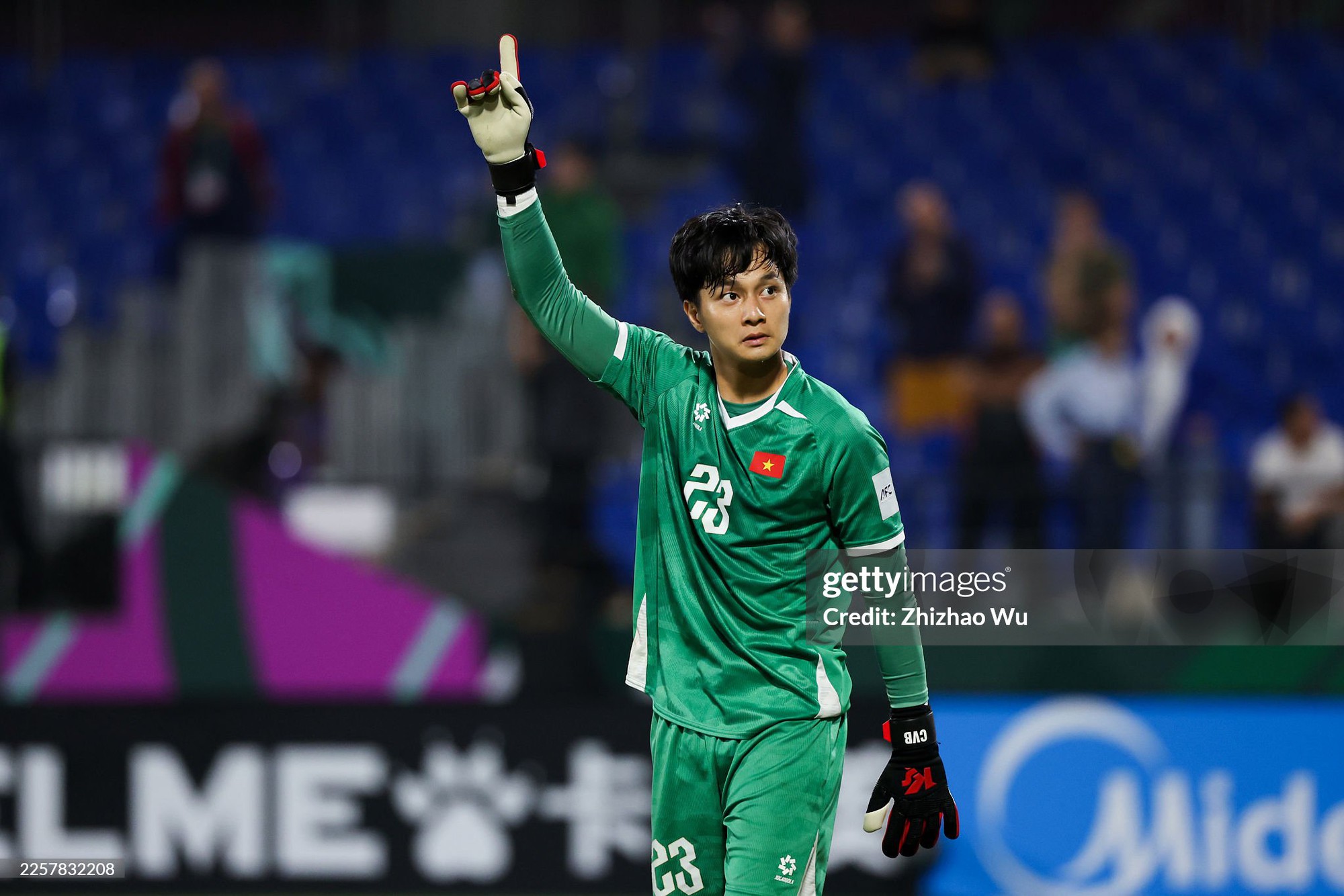 Tiết lộ: Thầy Kim chỉ hướng sút 11m cho U23 Việt Nam, người "ngược dòng" lại khiến tất cả vỡ òa- Ảnh 2.