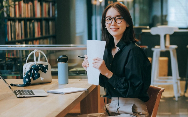 3 dấu hiệu ít ai để ý nhưng lại là tín hiệu cho thấy bạn sắp giàu khi đến tuổi trung niên- Ảnh 2.