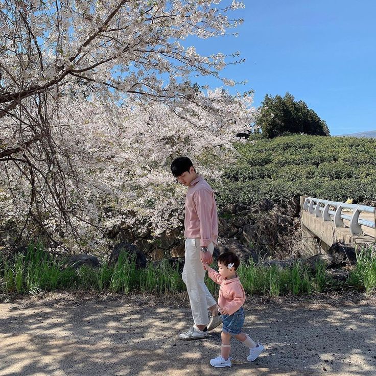 Dấu hiệu một đứa trẻ đang bị nuôi dạy sai lầm- Ảnh 1.