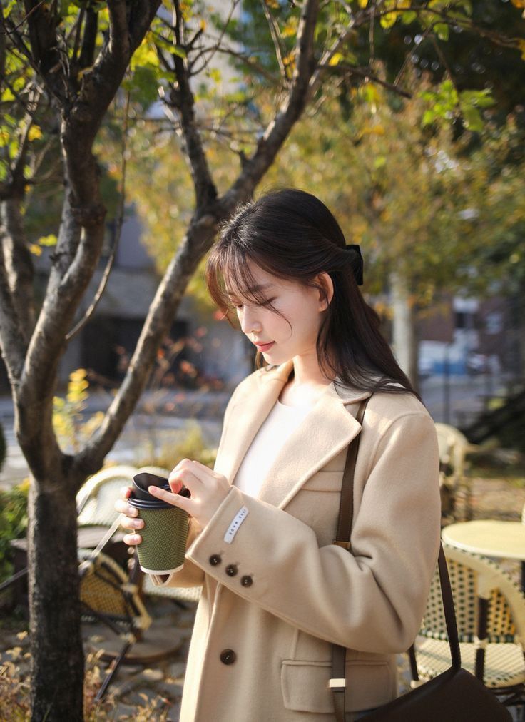 Lãng phí 10 năm cuộc, tôi mới thoát khỏi cái bẫy “nghèo tinh tế"- Ảnh 2.