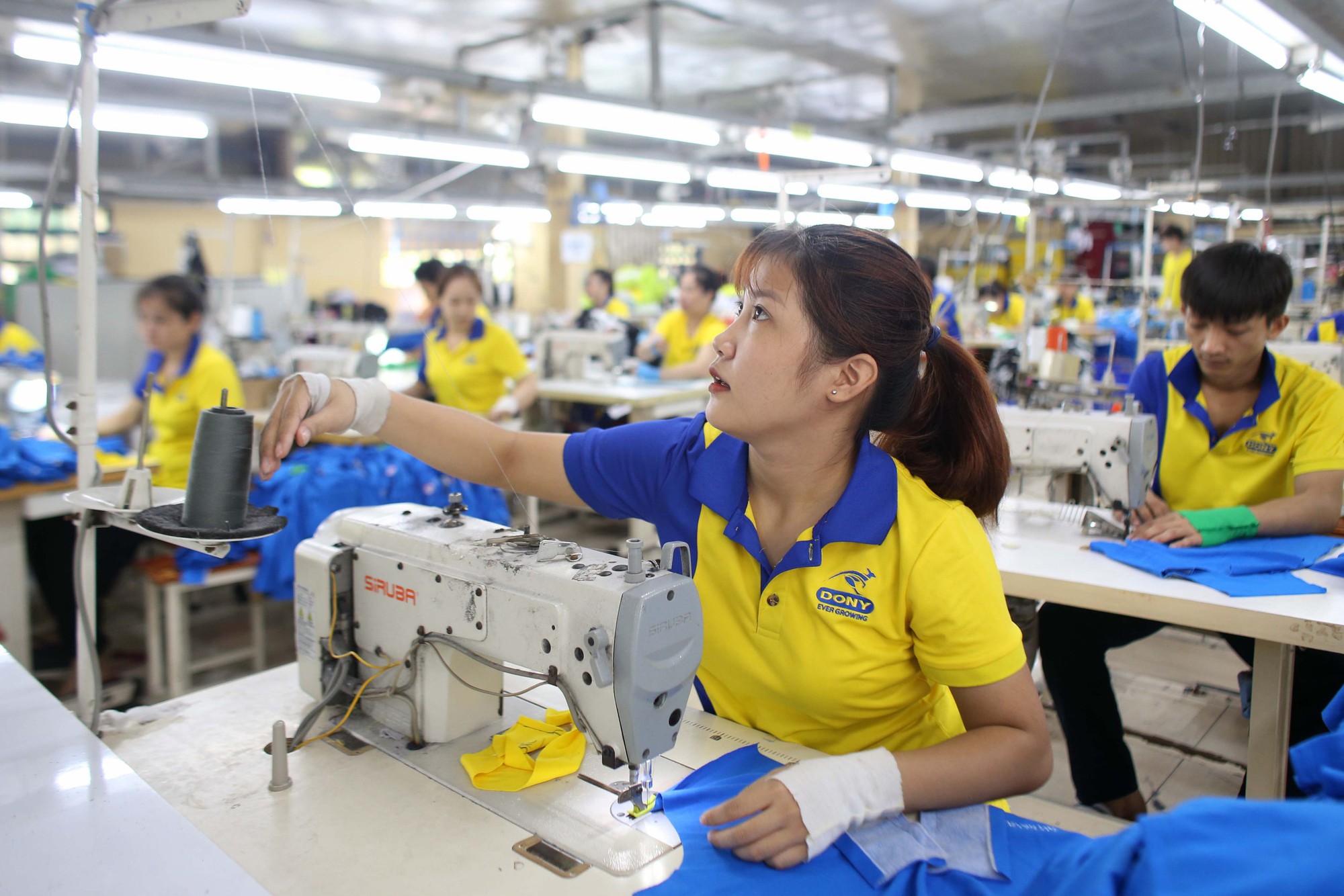 Cú hích cho doanh nghiệp nhỏ và vừa- Ảnh 1. Cú hích cho doanh nghiệp nhỏ và vừa- Ảnh 1.